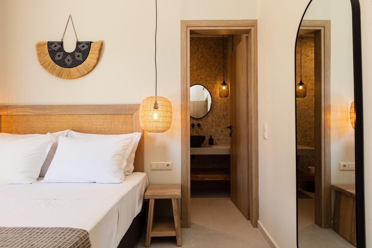 Apartment Isla Luxury - Private Pool - 100m From The Rethymno (Crete)