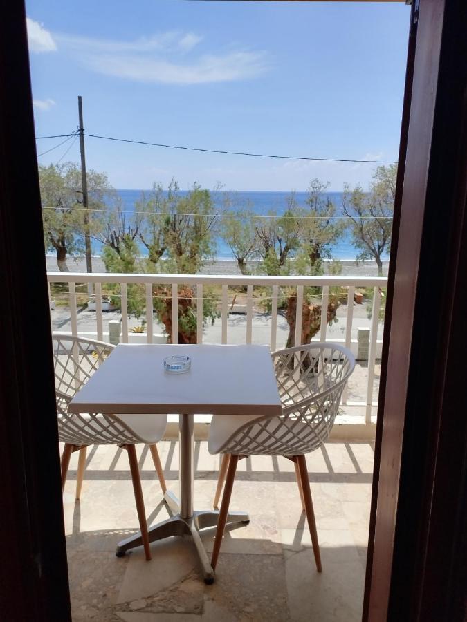 Hotel Zorbas *