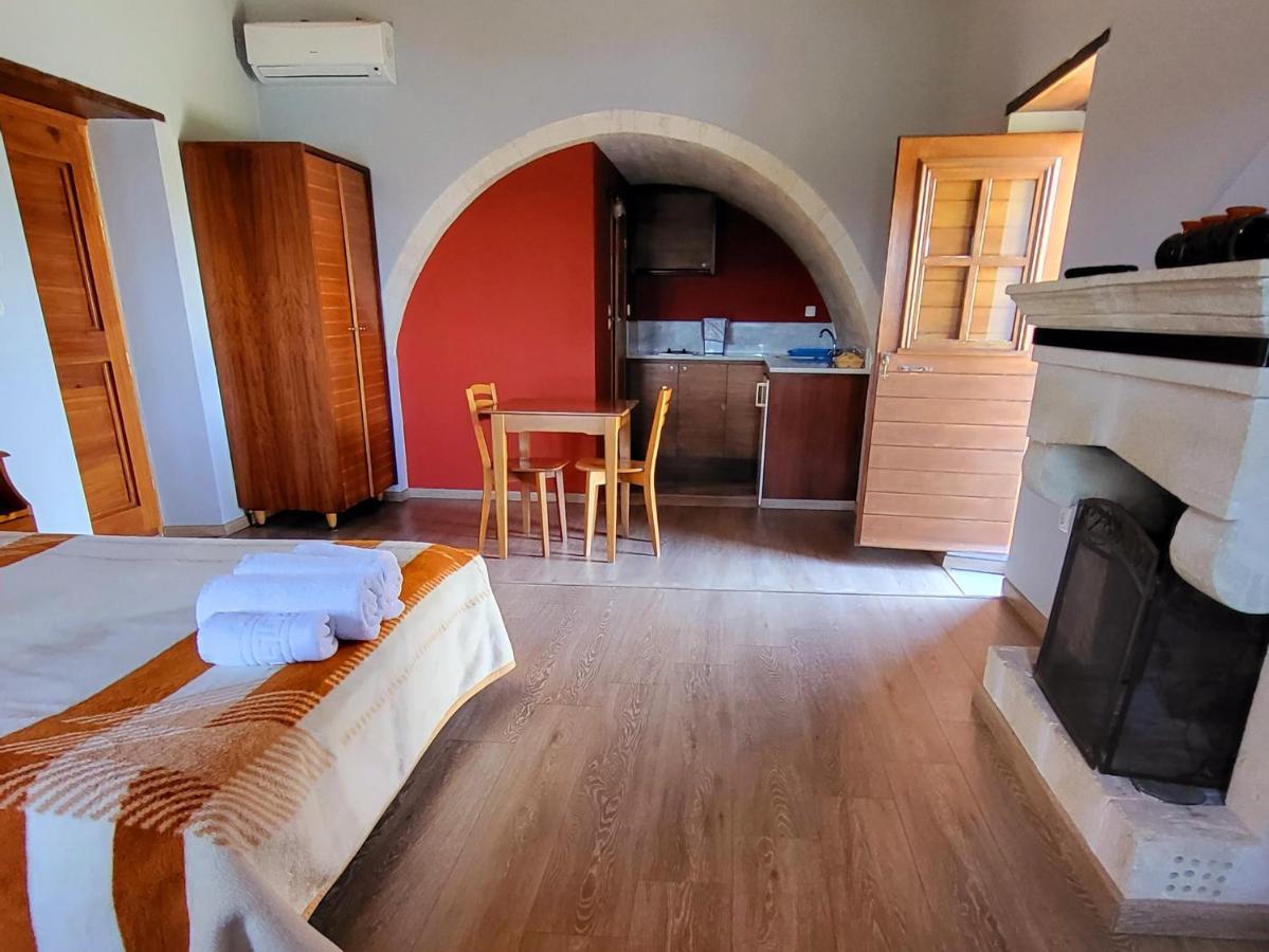 Lithochtisto Monemvasia