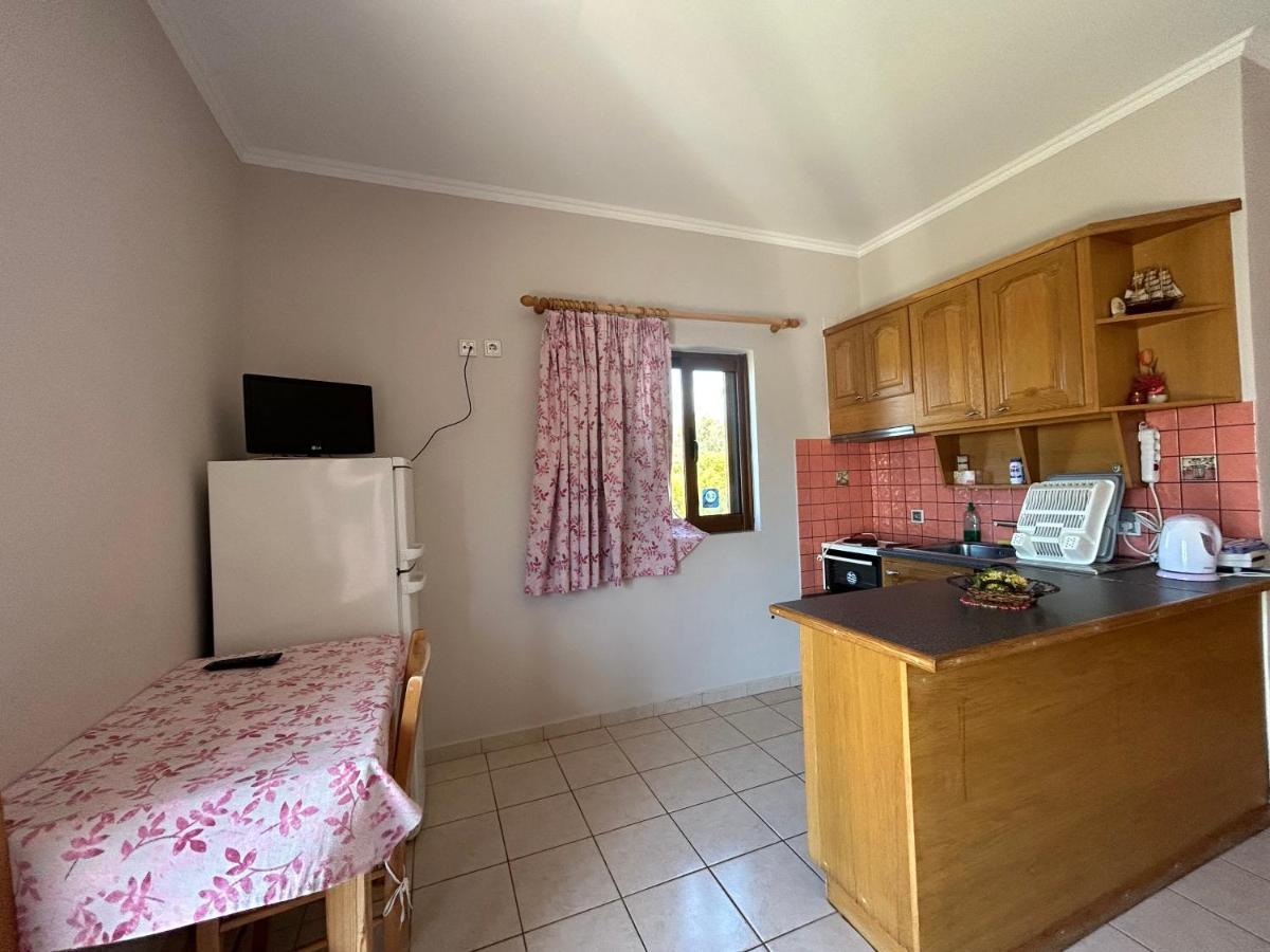 Apartment Dimitra *