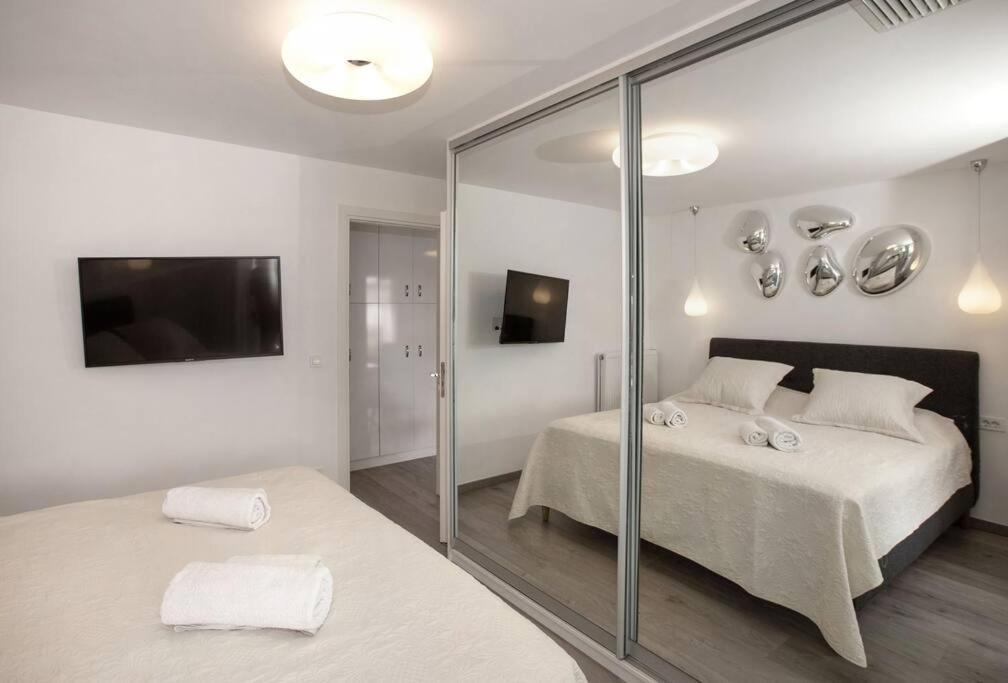 Apartment Sea View Penthouse In *
