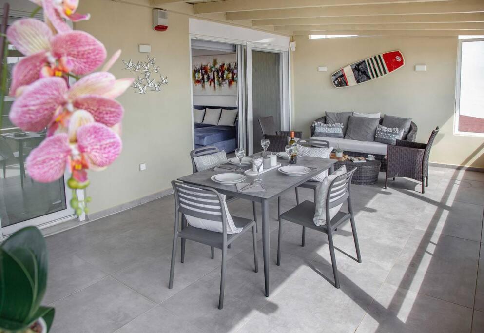 Apartment Sea View Penthouse In *