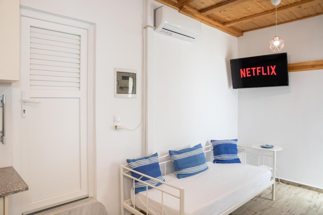 Apartment Melina Seafront Stone House