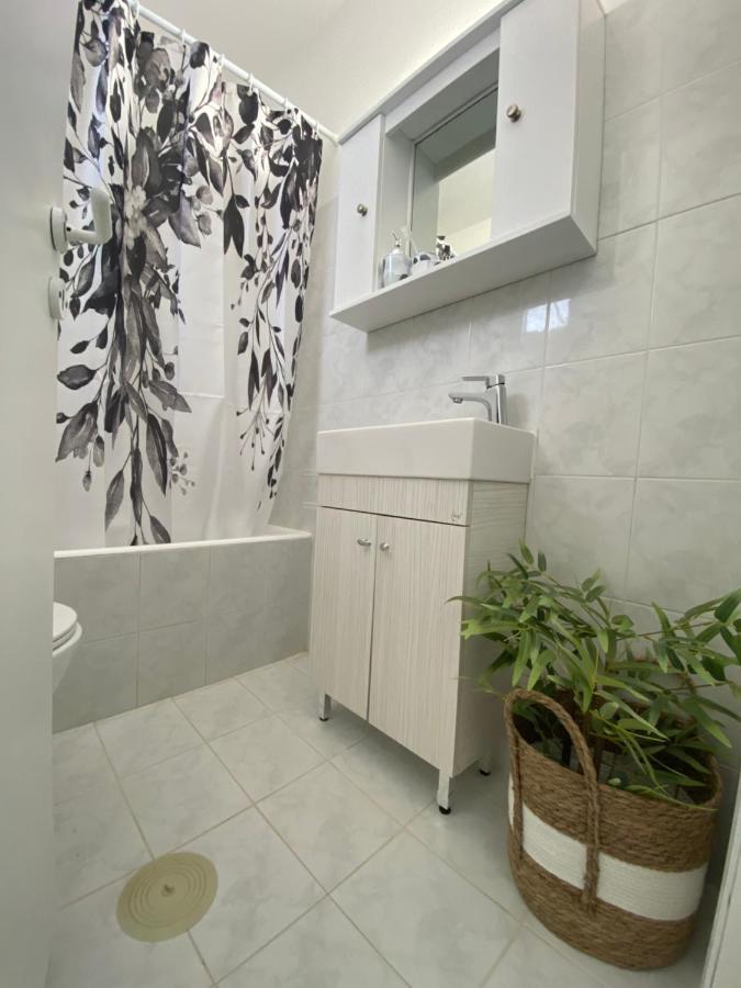 Noufaro Rooftop-sea View * Ziparion