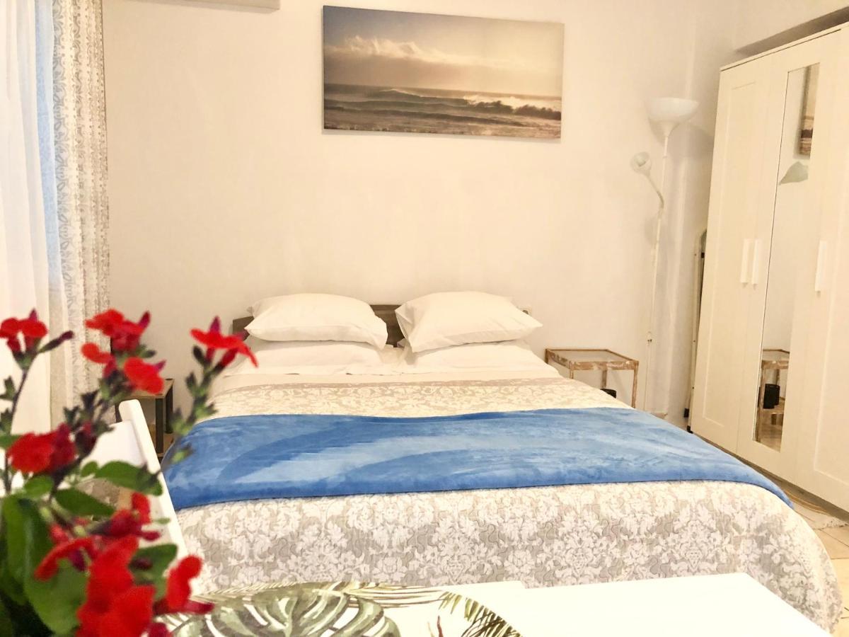 Mon Alkionis Palaio Faliro