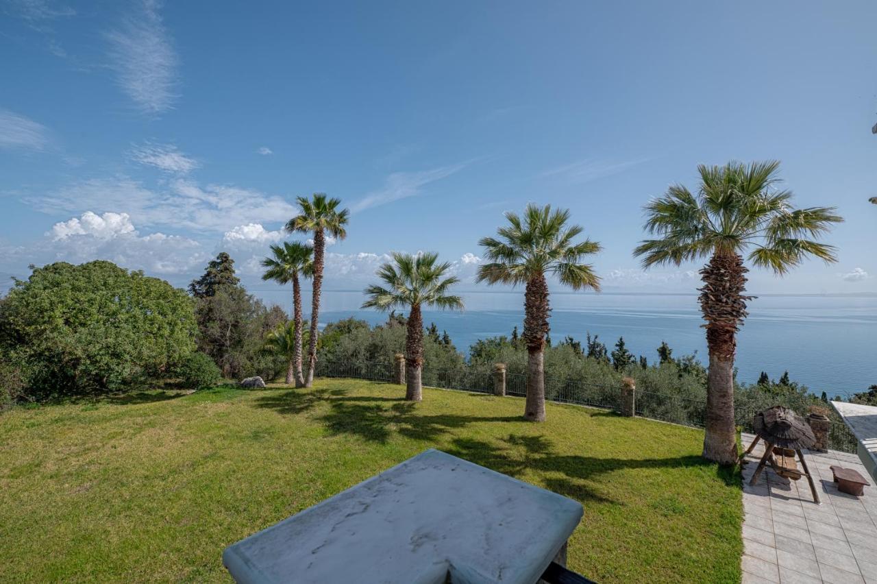 Grosse Sea And Mountains View *
