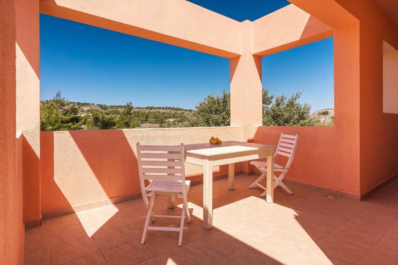 Rhodes Retreat - Persefoni's Loft Kalithies