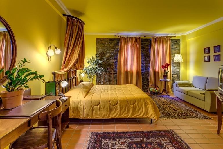Hotel εσπερίδες Naousa (Imathia)