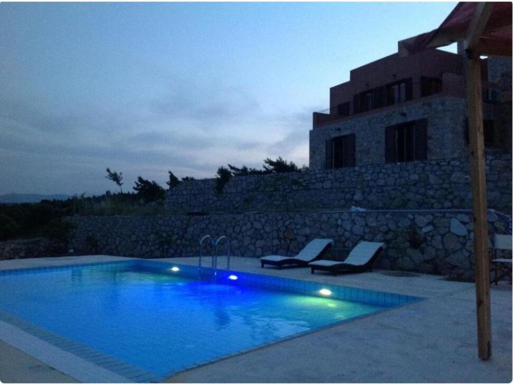 Rhodes Retreat - Persefoni's Loft Kalithies