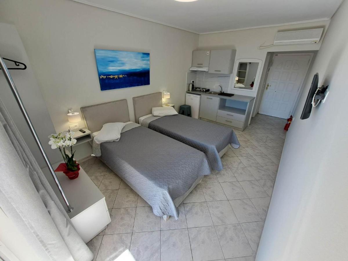 Aretousa Aparthotel 2*
