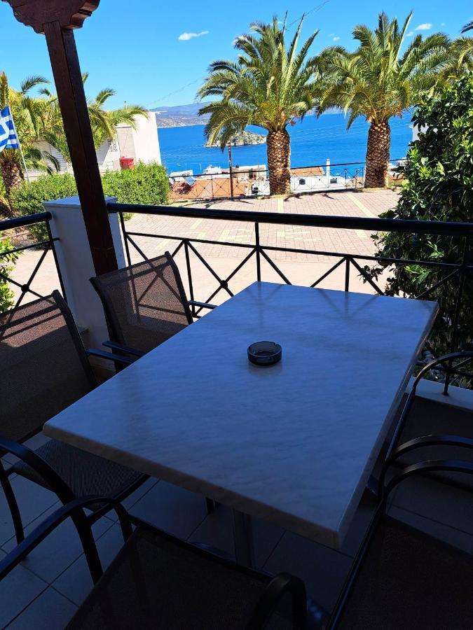 Aretousa Aparthotel