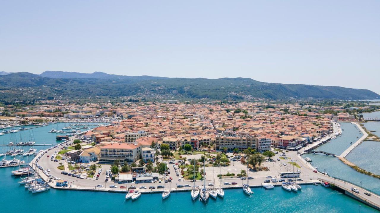 Lefkas Hotel 3*