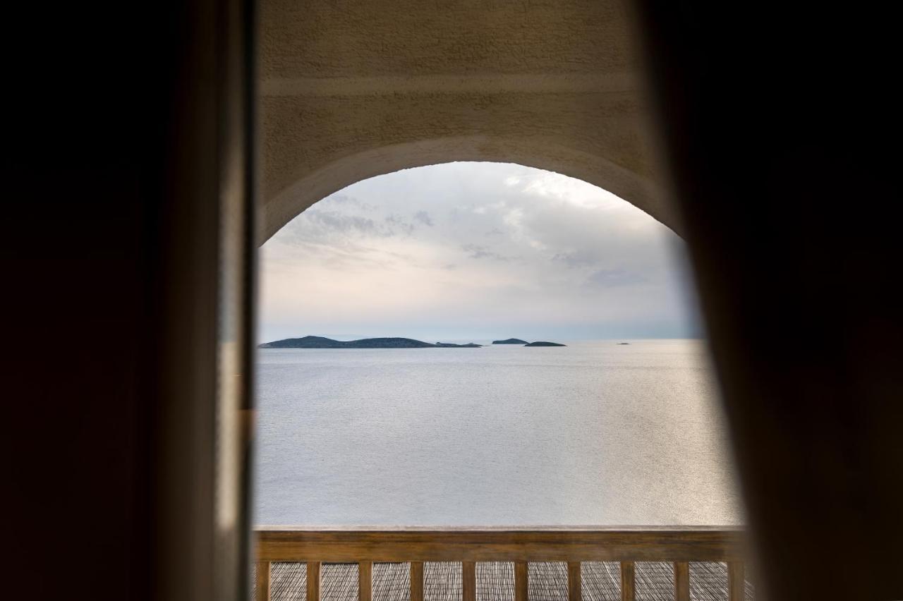 Villa Ifigeneia Luxury Sea View