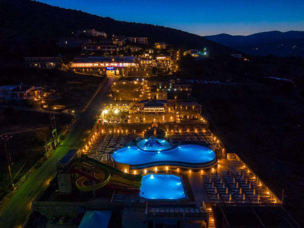 & Waterpark (adults Only) Resort