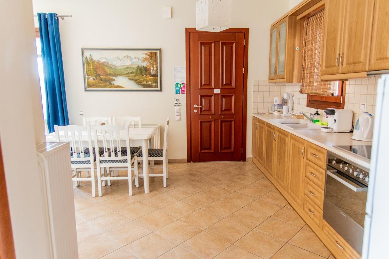 Villa Cavo D' Oro *