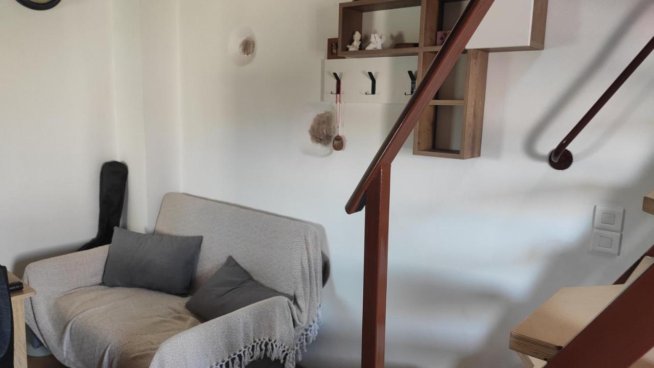 Tsitsinos Maisonette House *