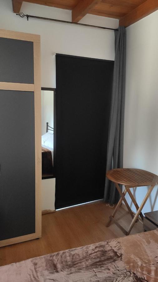 Tsitsinos Maisonette House *