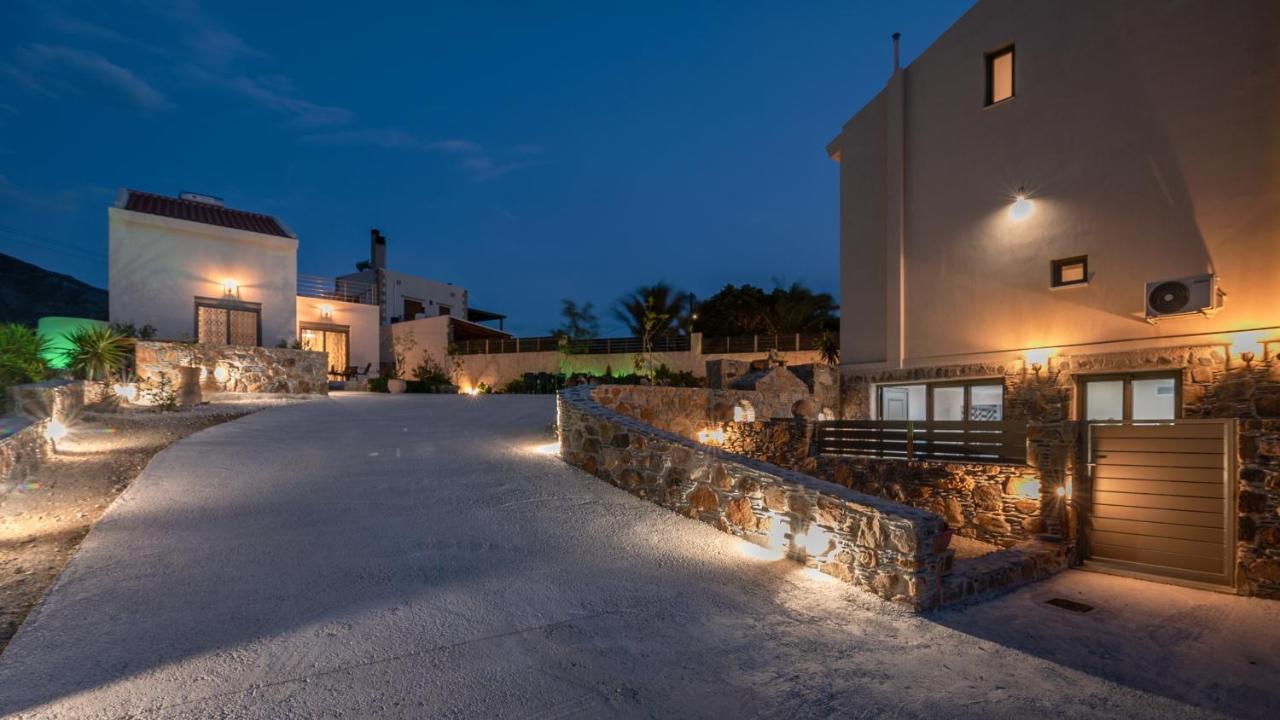 Pink Villa *