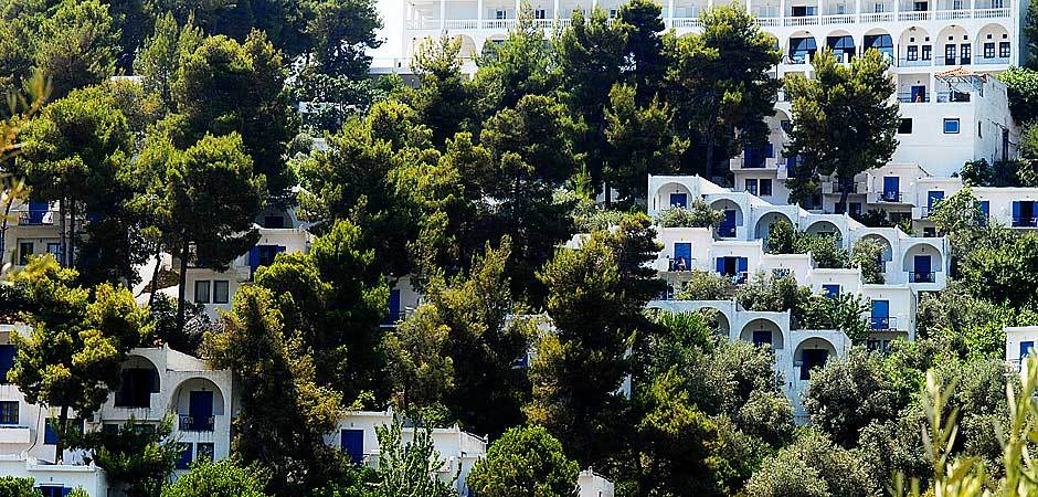 Hotel Nostos Village Holiday 4*