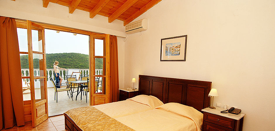 Nostos Village Holiday 4*