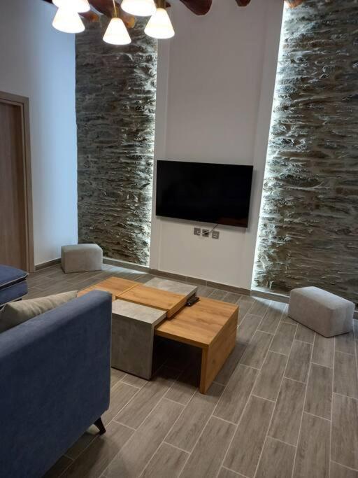 Apartment Dipotamata House Syneti
