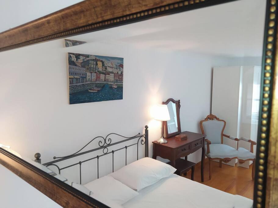 Apartment Hydra's Harbor House