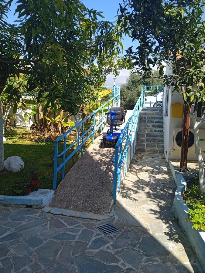 Kastro Aparthotel Myrtos (Crete)