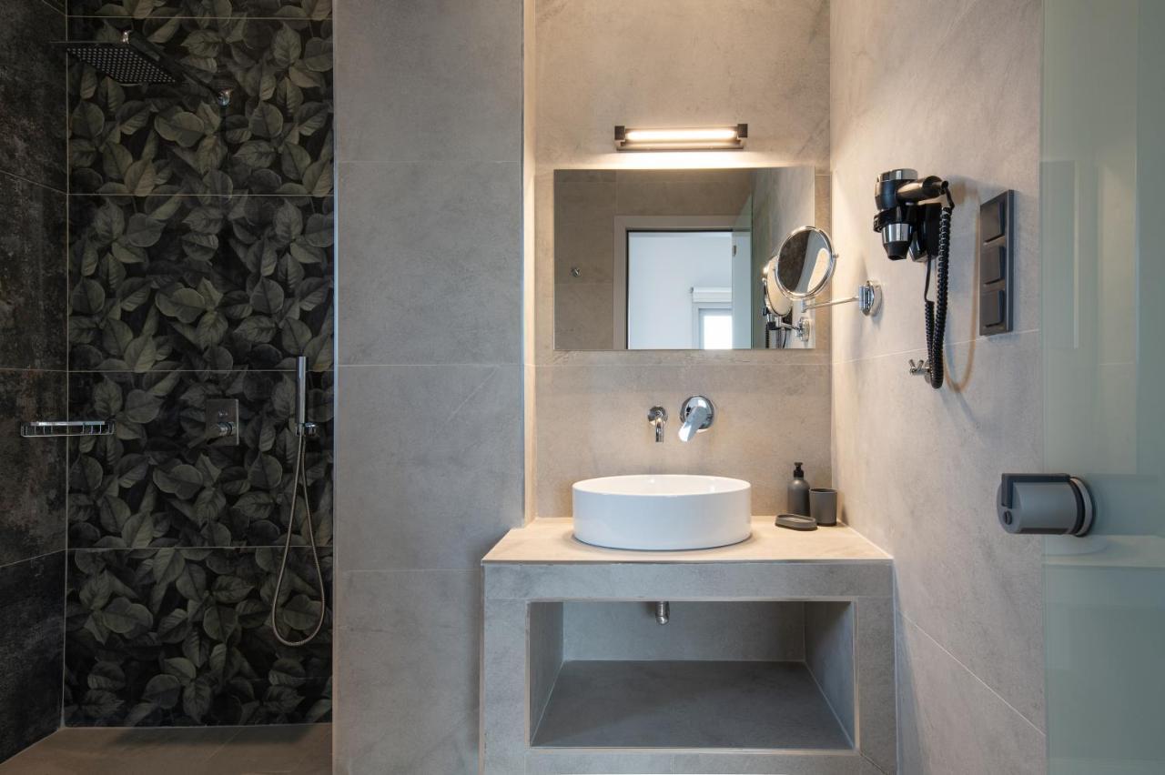 Botanic Pool Apartment *