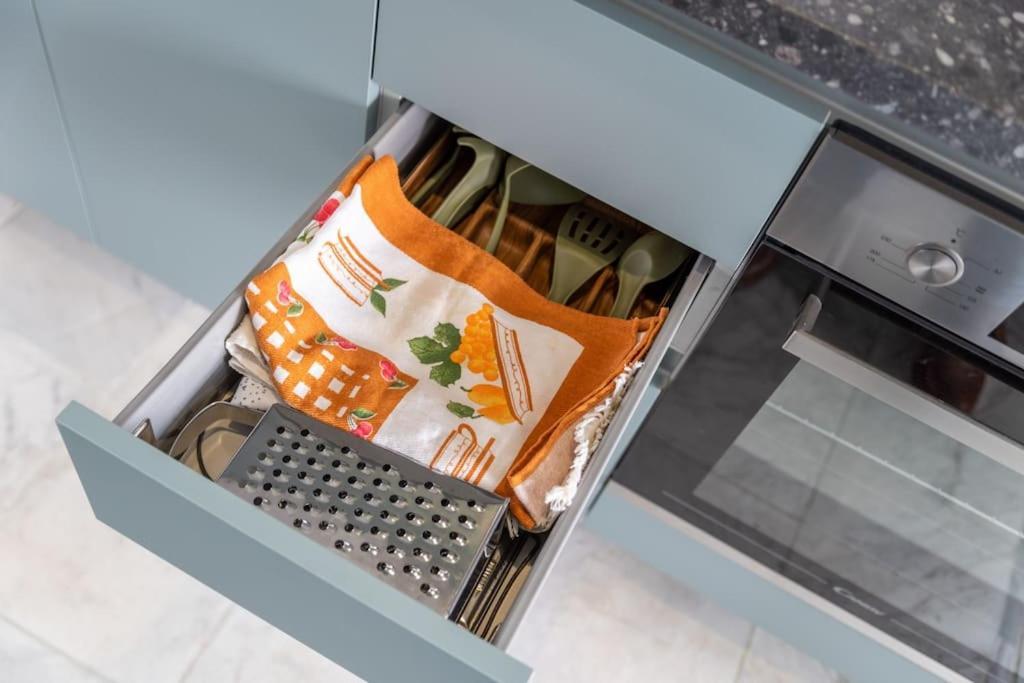 Cycladic Flat With Sea View And Bbq Grill Apartment