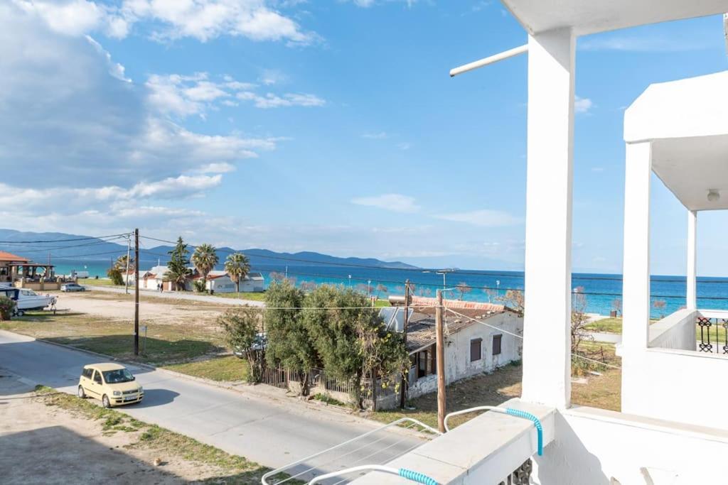 Apartment Cycladic Flat With Sea View And Bbq Grill Ierissos