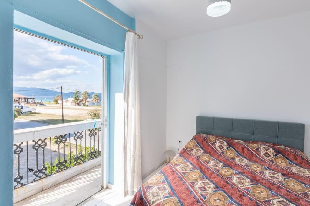 Cycladic Flat With Sea View And Bbq Grill Apartment Ierissos