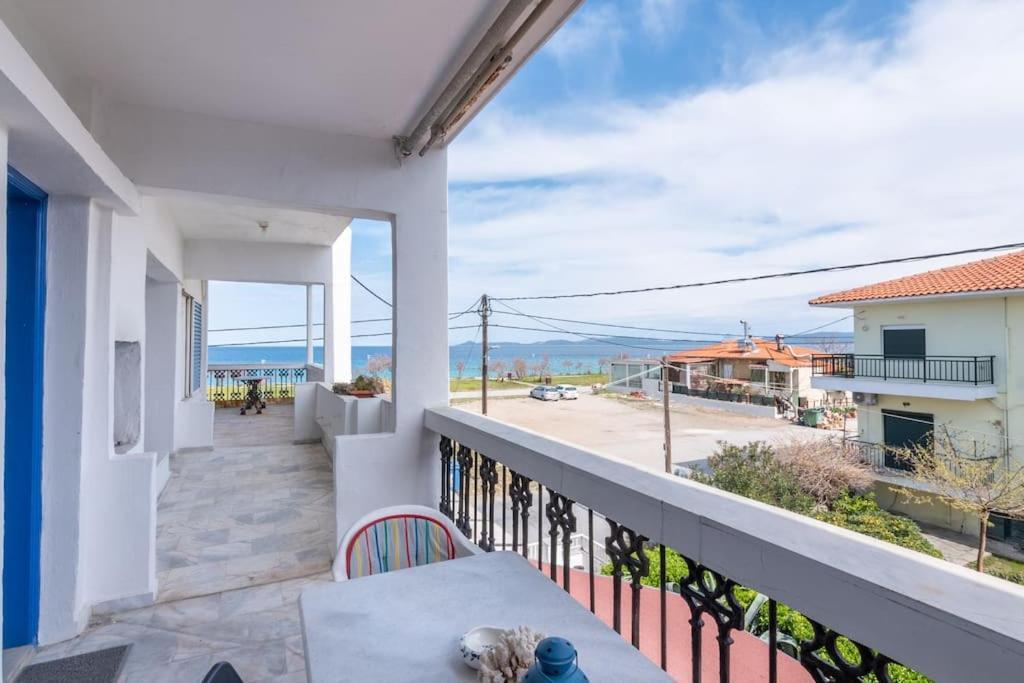 Apartment Cycladic Flat With Sea View And Bbq Grill *