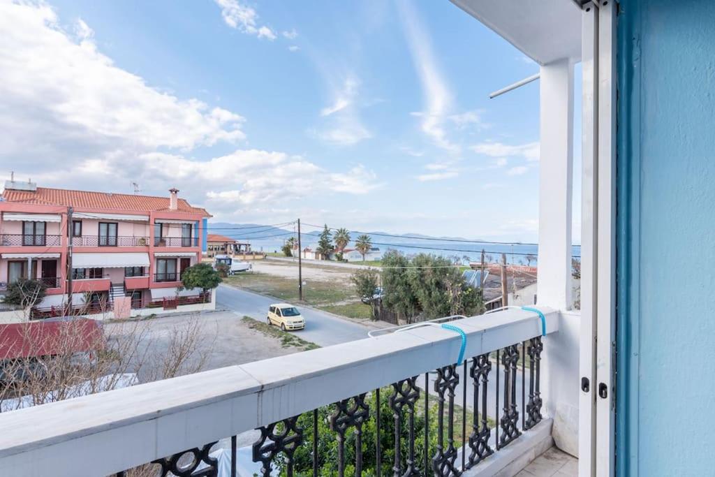 Apartment Cycladic Flat With Sea View And Bbq Grill *