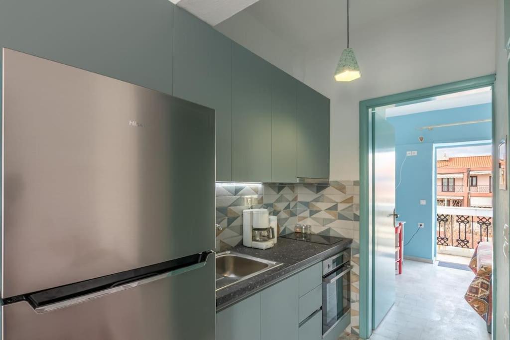 Cycladic Flat With Sea View And Bbq Grill Apartment *