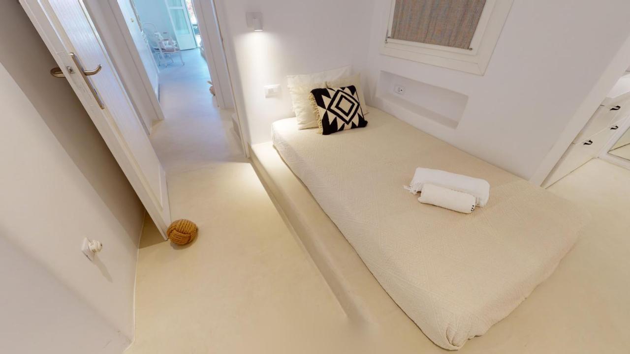 Marinalio By Whitelist Mykonos *