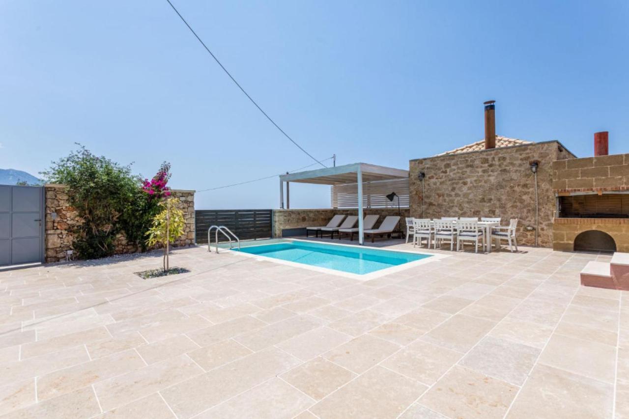 Patio Complex Villa *