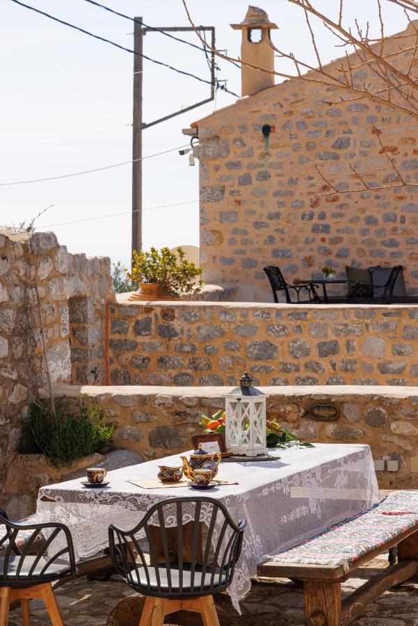 Lithos Stone