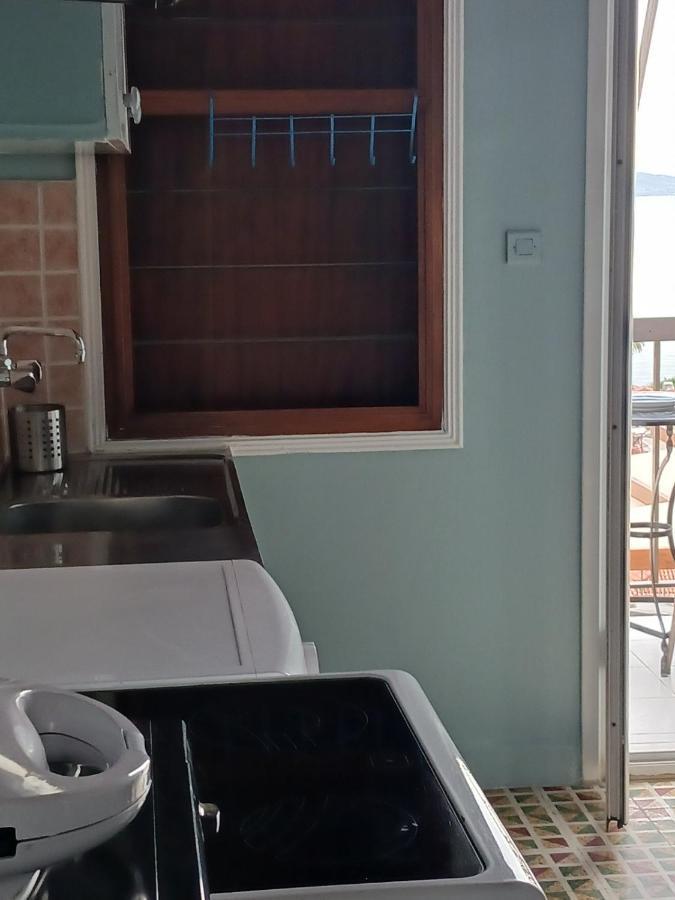 Apartment Clock's House *