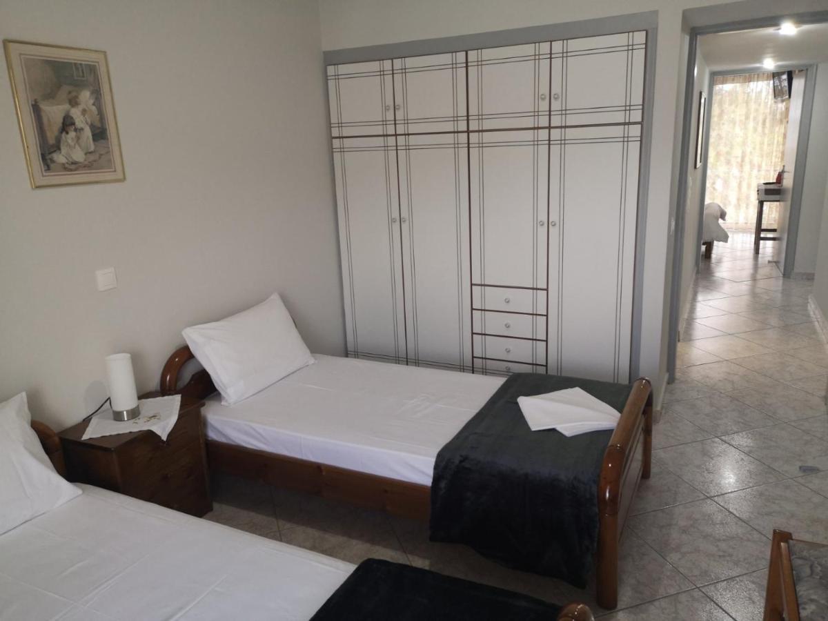 Panos & Antzy Apartment