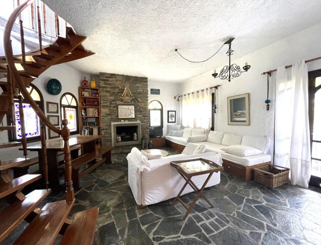 Holiday home Spacious Maisonette On The Eu Blue Of In Sithonia, Greece Kalogria (Sithonia)