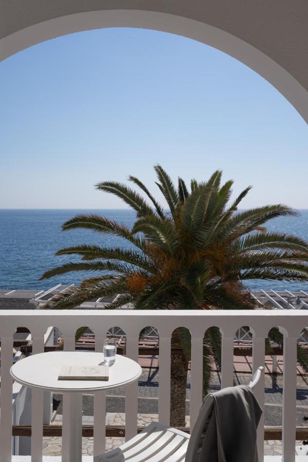Sunshine Kamari (Santorini)