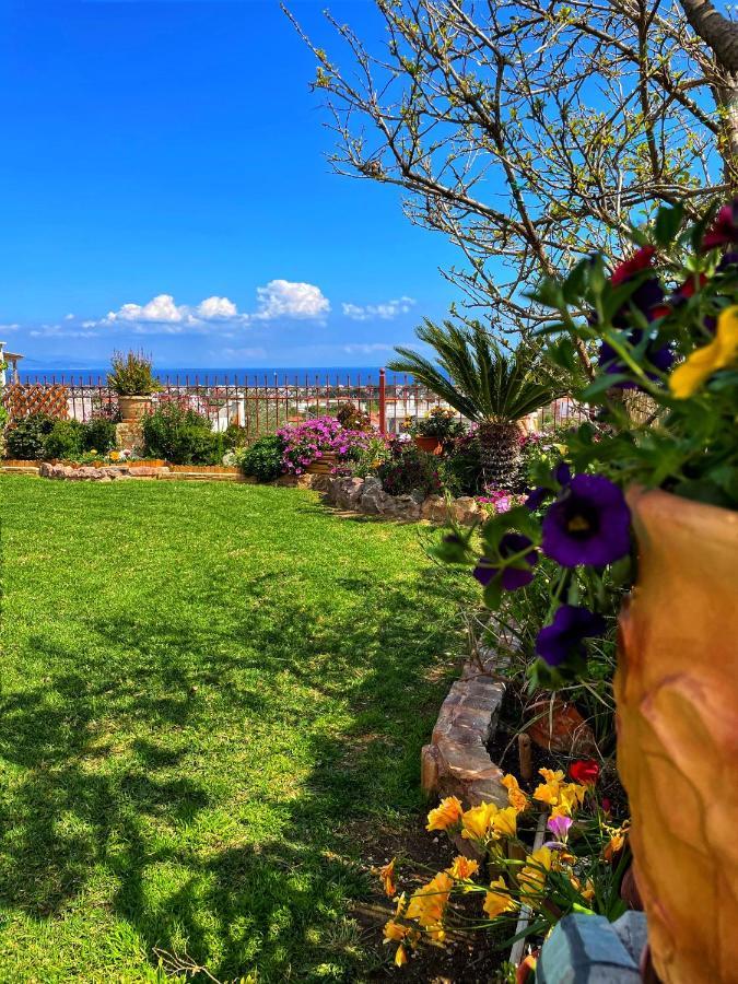 Apartment Gardenbnb- With Garden & Seaview Artemida (Attica)