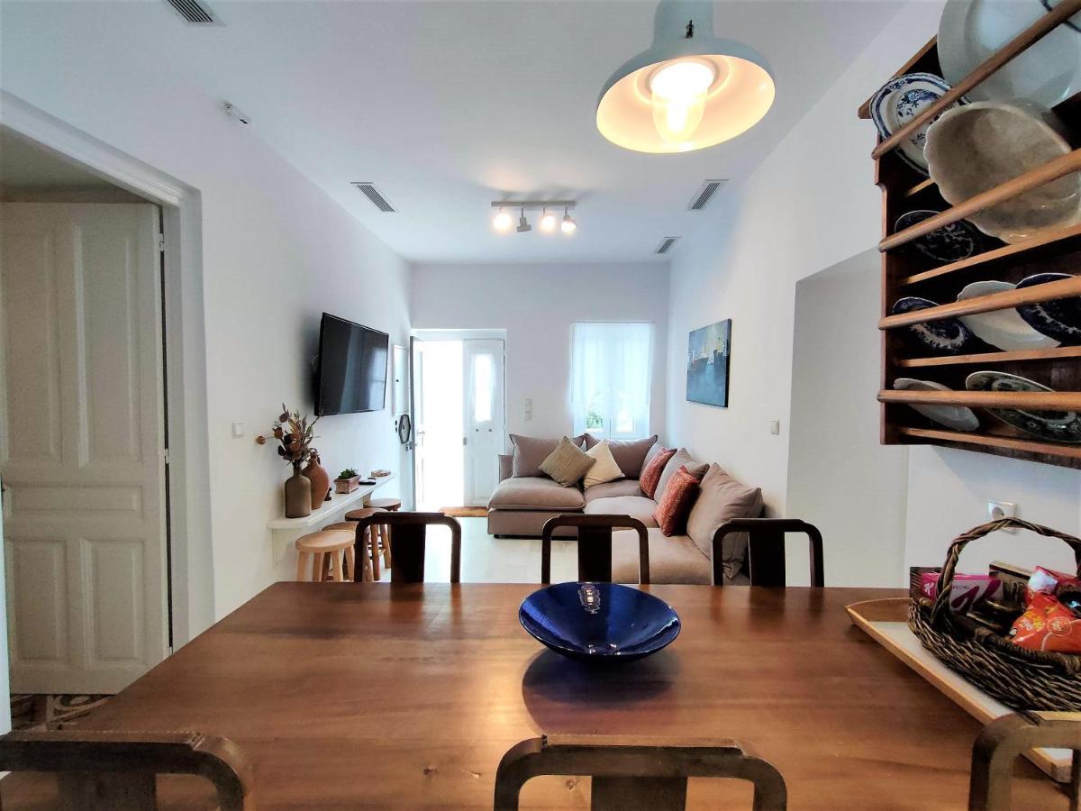 Spiti Sea View Neoclassical House In Holiday home