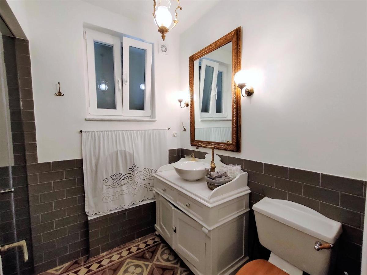Spiti Sea View Neoclassical House In Stenies
