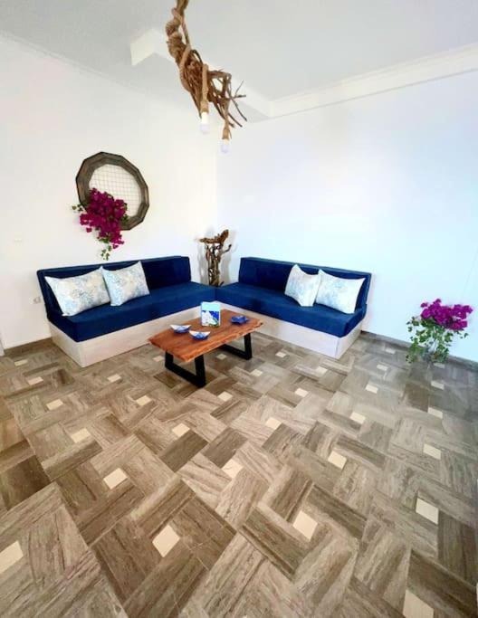 Holiday home Petalou House