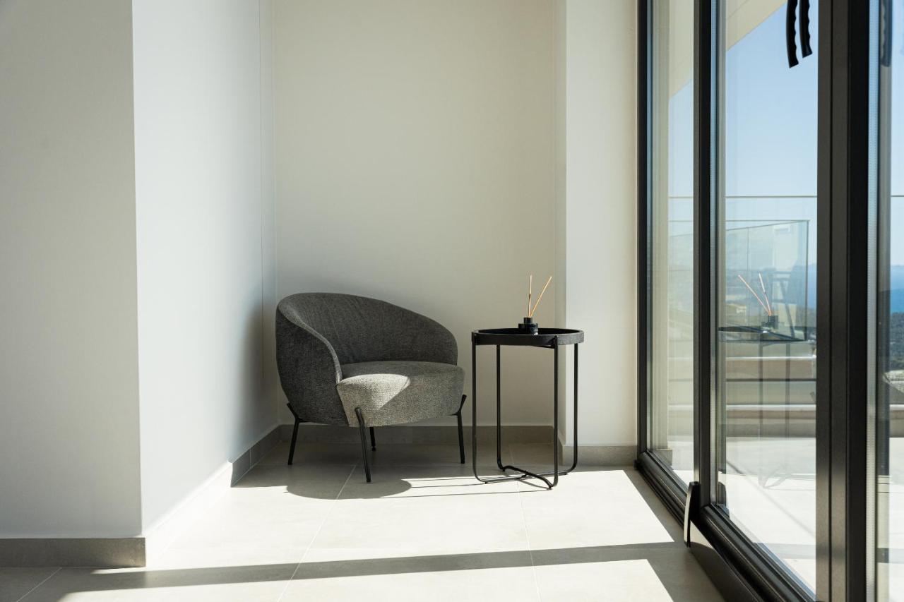 Hills Aparthotel