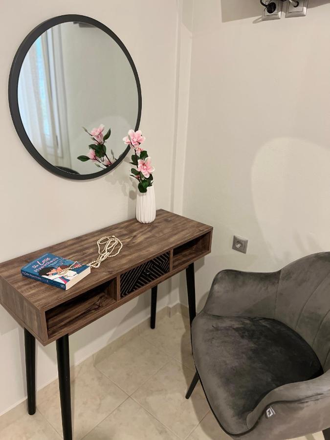 Alkinoos Apartment *