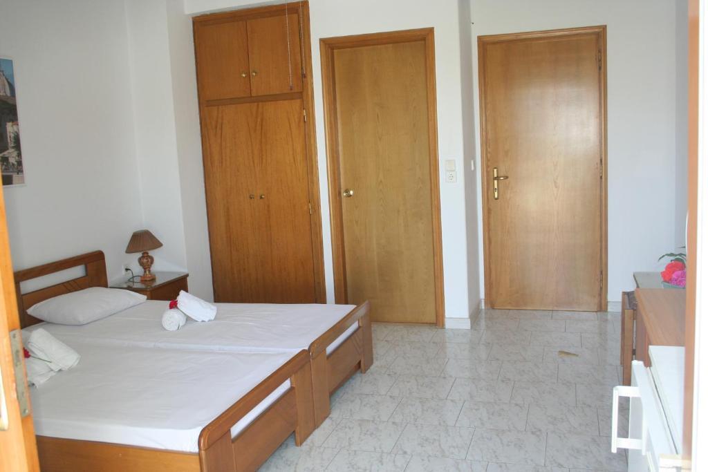 Posidonia Aparthotel Amarynthos