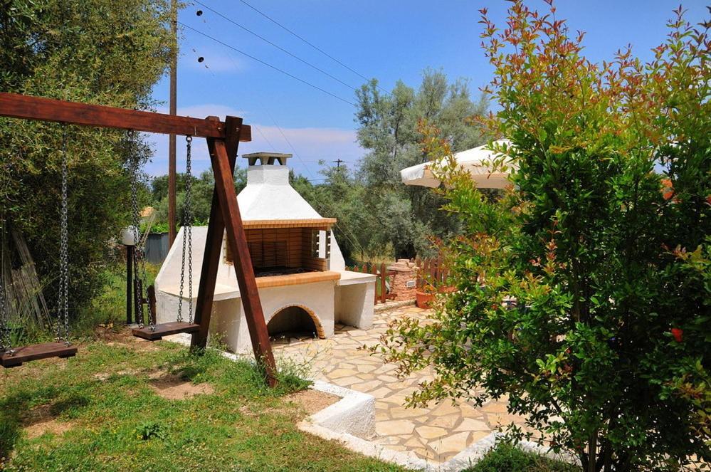 Ithaki Holidays Apartment Frinion
