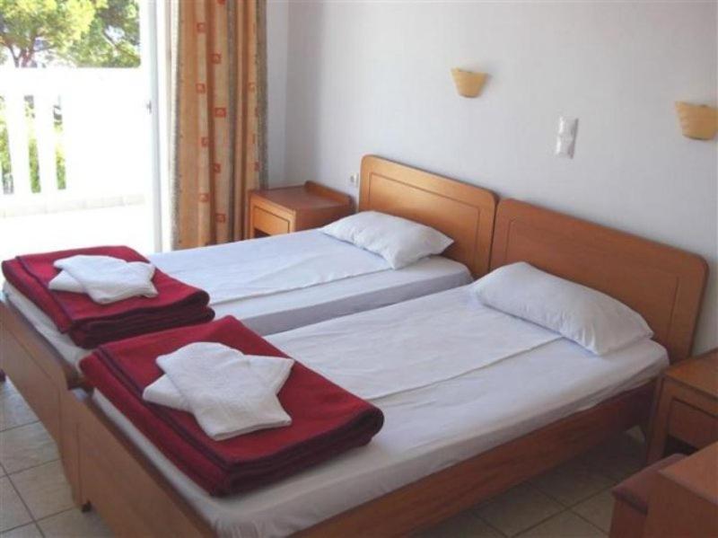 Abella 3* Crete Island
